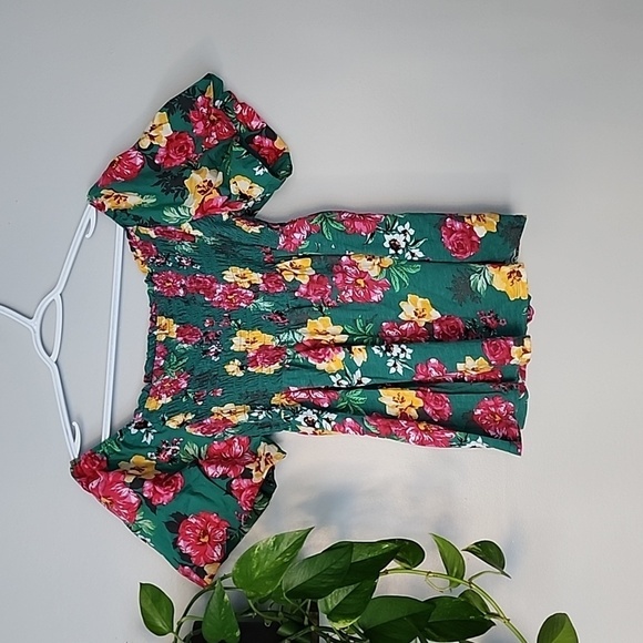 Torrid green yellow spring summer top blouse 2 - Picture 2 of 6